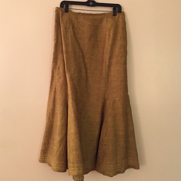 Plus Size Skirt Set - Picture 2 of 2