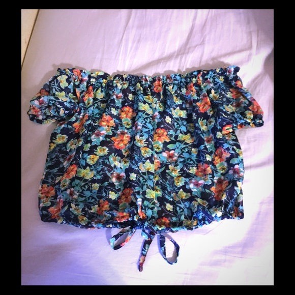 flowed flowy croptop