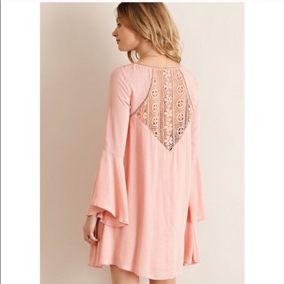 trumpet  Sleeve Tunic Shirtdress - Picture 3 of 3