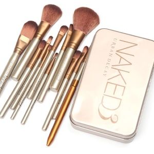 🆕Naked 3 brushes