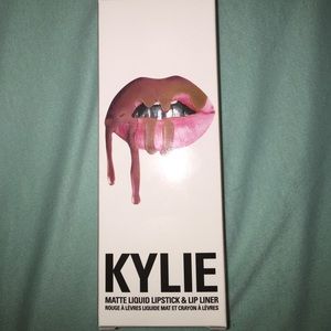 Kylie Lip Kit