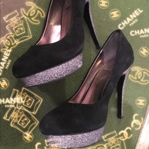 DV sparkling platform heels