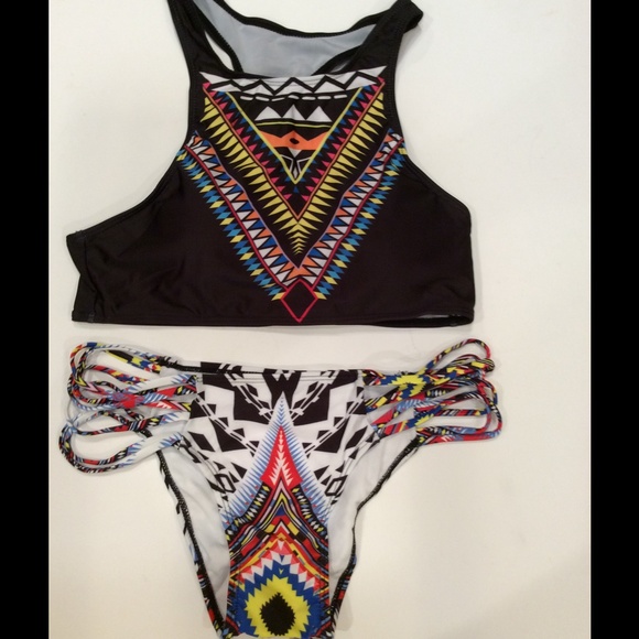 👙Gipsy Print tankini with cut out bottoms - Picture 3 of 3