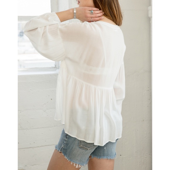 Lace Up Peasant Top - Picture 3 of 4