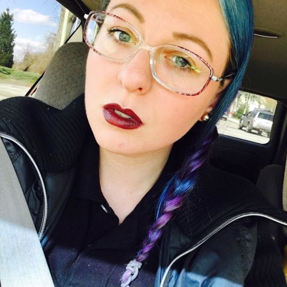 Meet your Posher, Suzanne - Picture 1 of 1