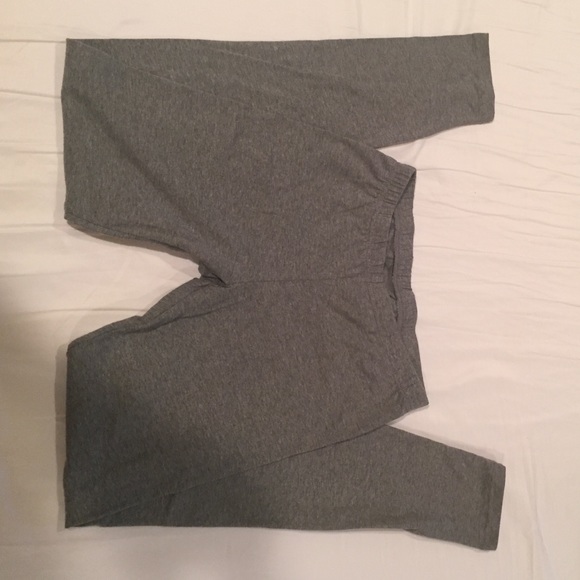 Gray Xhilaration leggings