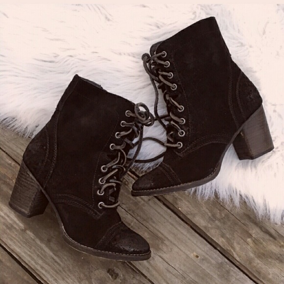 Steve Madden Shoes - As seen on Selena Gomez Steve Madden boots