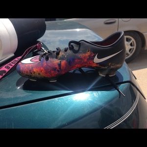 Nike CR7 Crimson Soccer Cleats