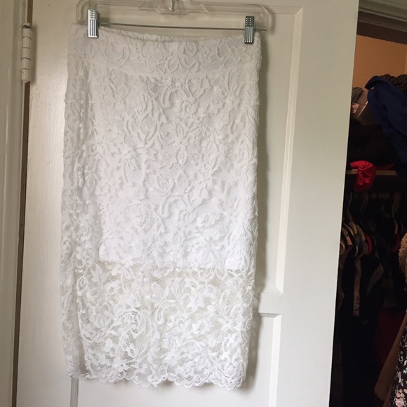 White lace pencil skirt from H&M size small