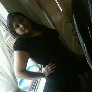 Meet your Posher, Zoila