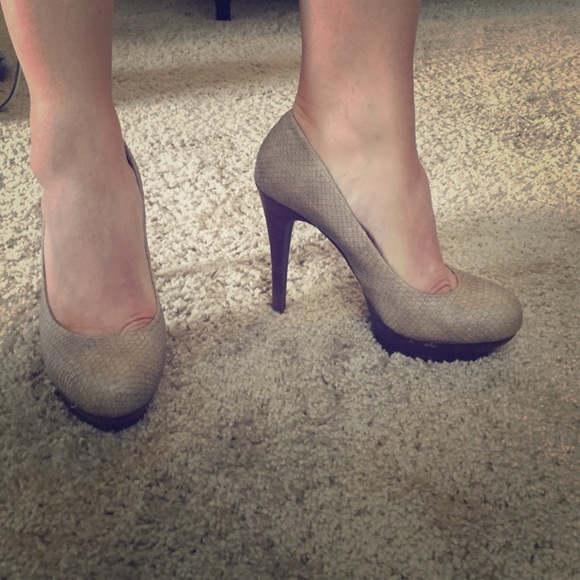 Jessica Simpson platform stilettos
