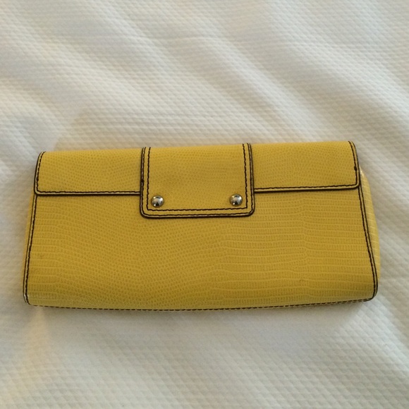 Banana Republic Yellow Textured Clutch - Picture 2 of 3