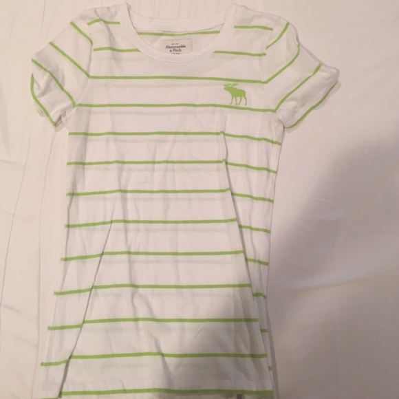 Abercrombie and Fitch green and white t shirt