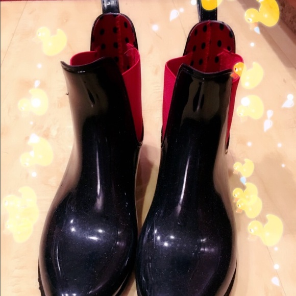99% new Ralph Lauren rainboots