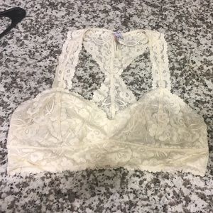 Cream lace bandeau
