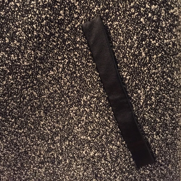 Plus Size Salt & Pepper trimmed in Leather - Picture 3 of 3