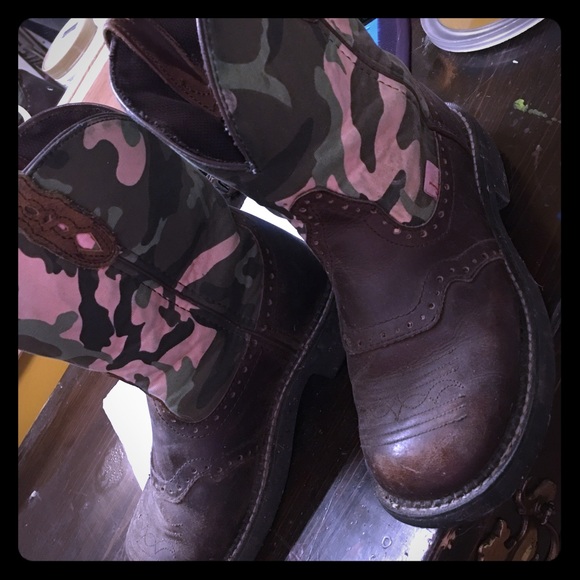 Justin Gypsy boots 7.5B