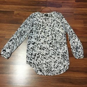 Black and White Abstract Tunic