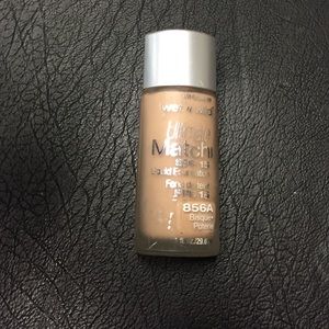 Wet and Wild Liquid Fondation