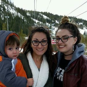 Meet your Posher, Kay