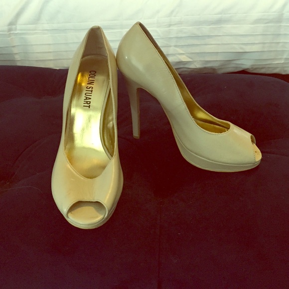 Colin Stuart peep toe heels