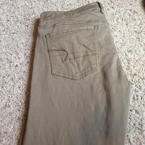 American eagle skinny jeans. Khaki wash. Size 6