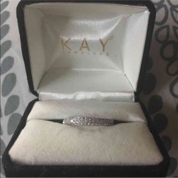 Kays wedding band