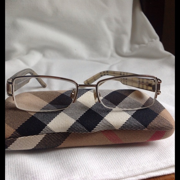 Burberry prescription glasses