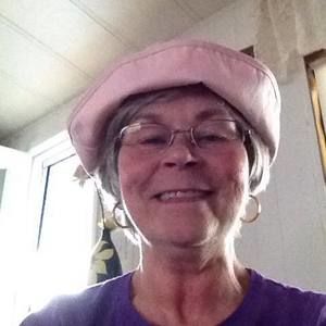 Meet your Posher, Marcia