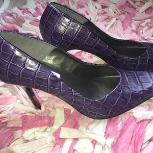 Steve Madden Purple Animal Print Stiletto Pumps!!