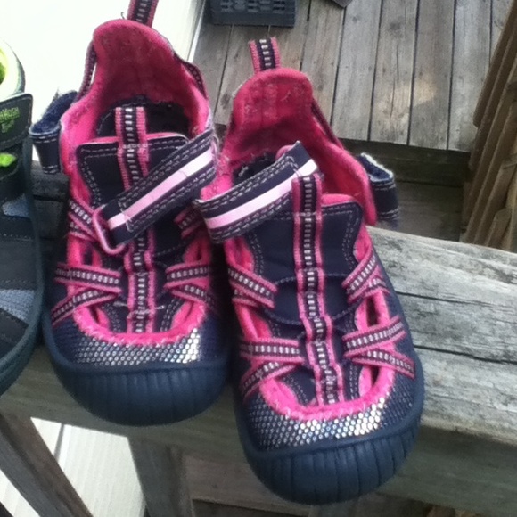 Sandals - Picture 2 of 4