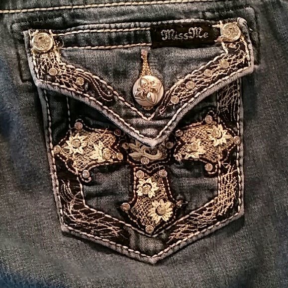 Miss Me Skinny Jeans