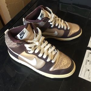 Nike high tops