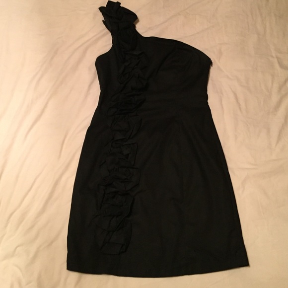 One-Shoulder Black Cocktail Dress
