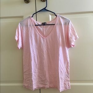 Pink tshirt