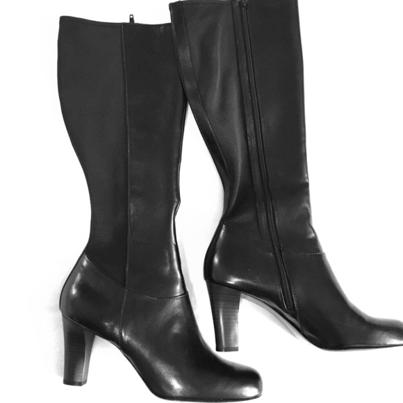 New Liz Claiborne black boots