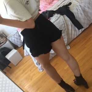 High Waisted Black Shorts: Forever 21