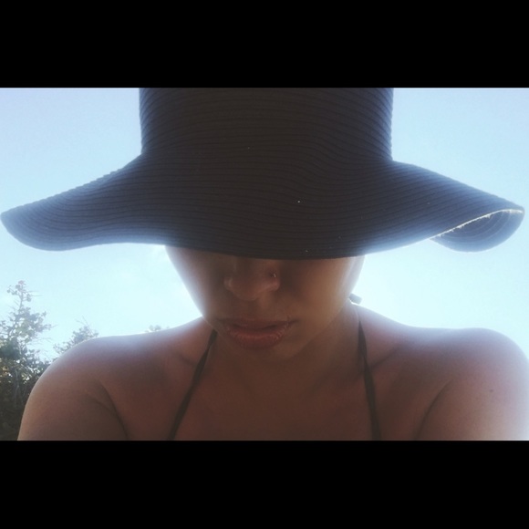 Meet your Posher, Alexandra