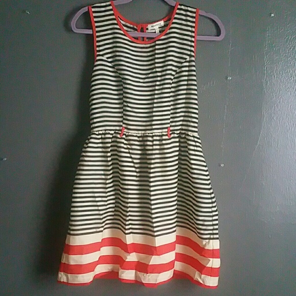 Light weight dress