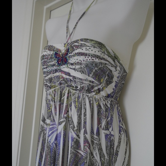 Exotic sundress - Picture 3 of 5