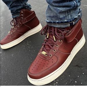 Meet your Posher, Mak