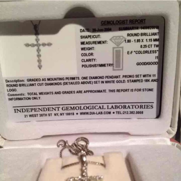 ππ SOLD ππ18K Diamond Cross Necklace - Picture 2 of 4