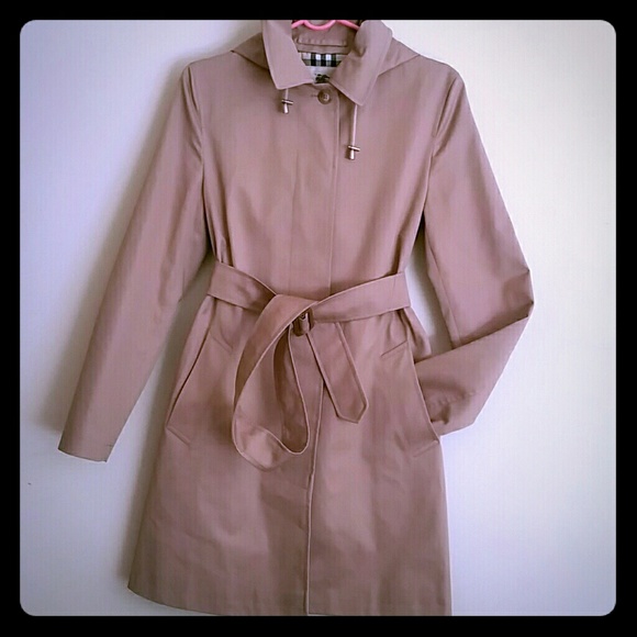 New Burberry trench coat