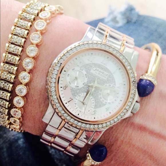 New Bracelet with round crystals FIRM $65 - Picture 1 of 4