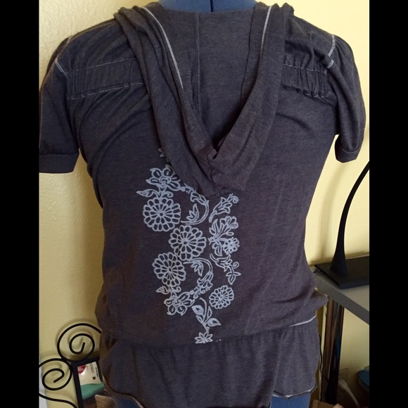 Hooded print tunic shirt - Picture 2 of 4