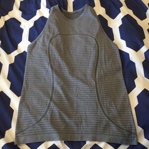 Sz 10 Stripe Swiftly High Neck