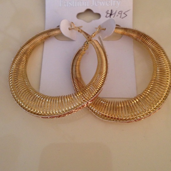 Mesh hoops