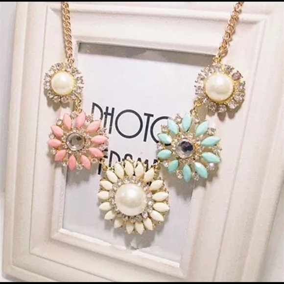 Necklace Plated gold adjustable multi color