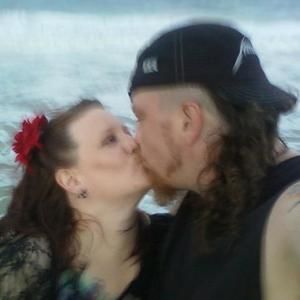 Meet your Posher, Clarissa