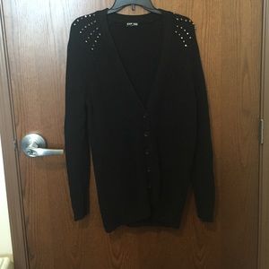 Shoulder studded black sweater